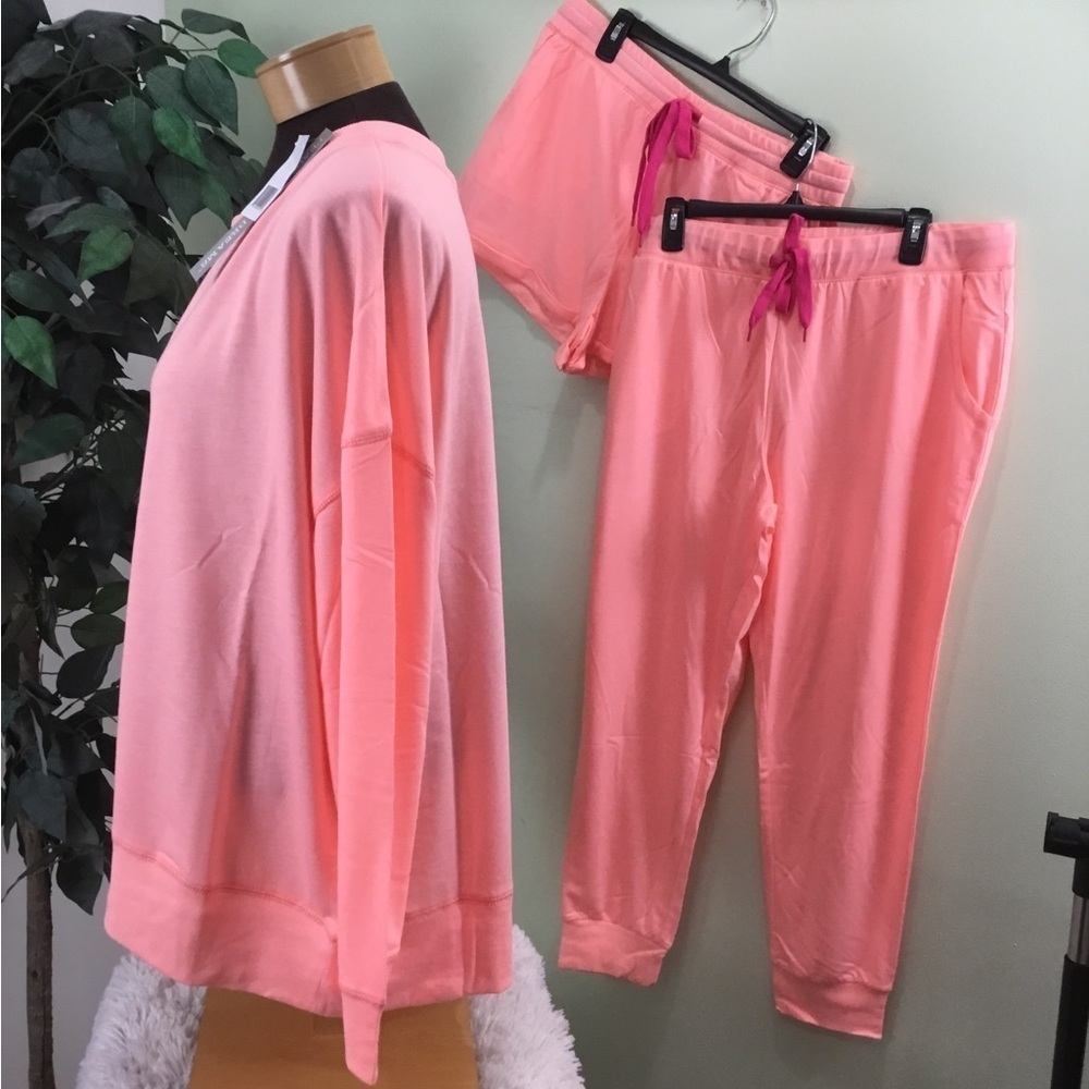 Peace love and dreams XL 3 piece lounge/ pajama set coral - Picture 13 of 16